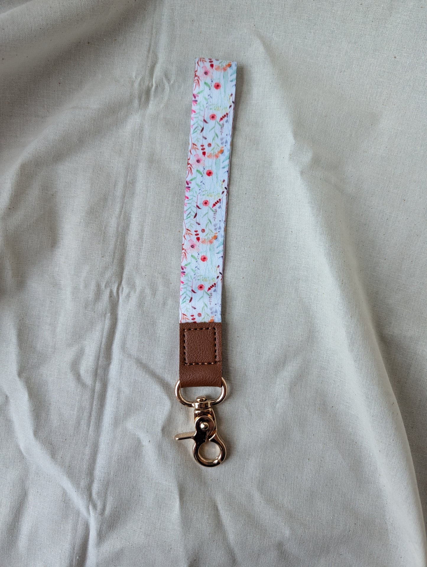 Wrist Distaff - Bee - Optional Wristlet