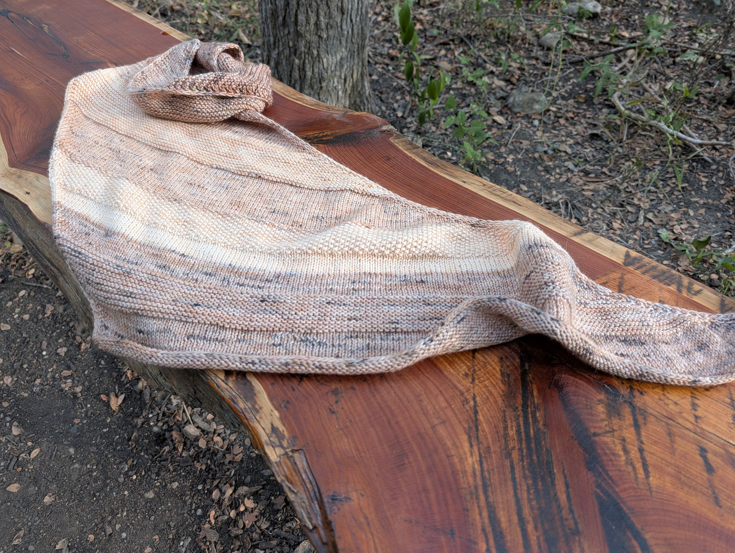 Knitting Pattern - Boomerang Shawl - Elevenses