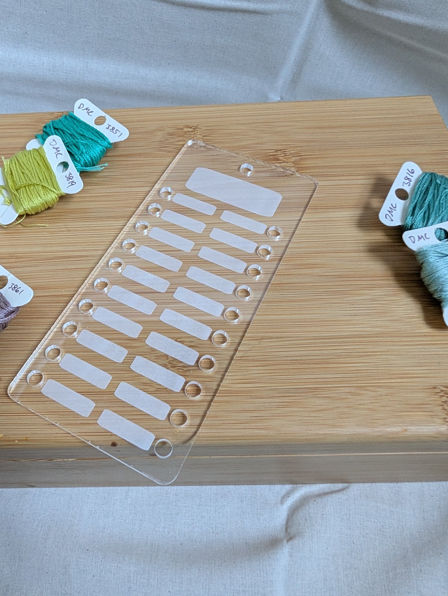 Clear Acrylic Floss Organizer – Reusable Thread Palette Board