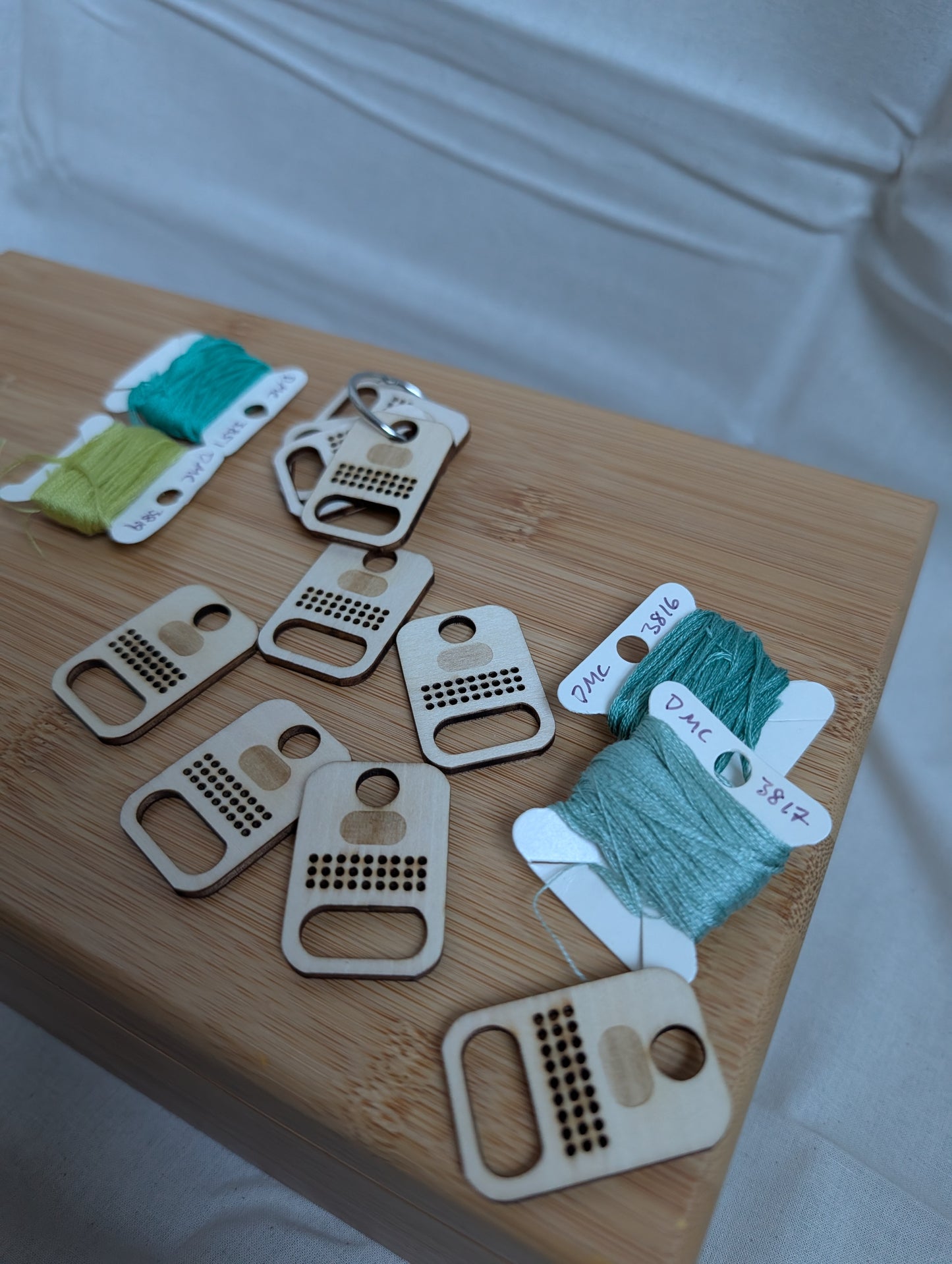 Basswood Floss Drops - Set of 10 – Laser Cut Embroidery Organizer