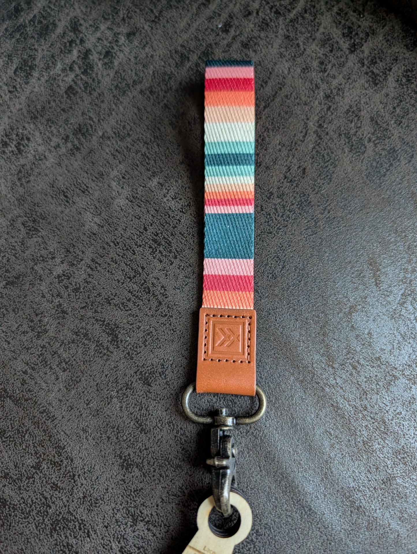 Wrist Distaff - Bee - Optional Wristlet