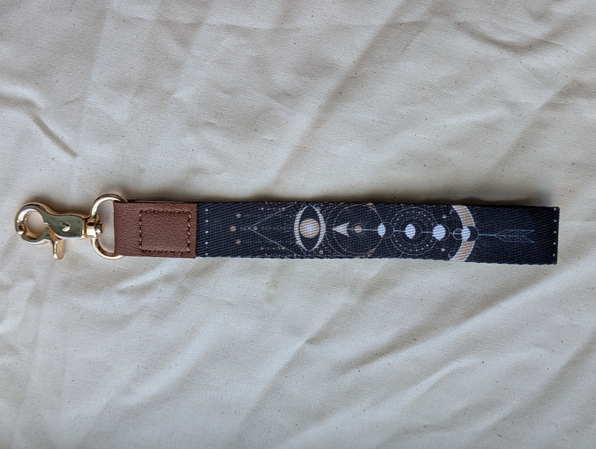 Wristlet - Add-on for Distaffs and Yarn Holders