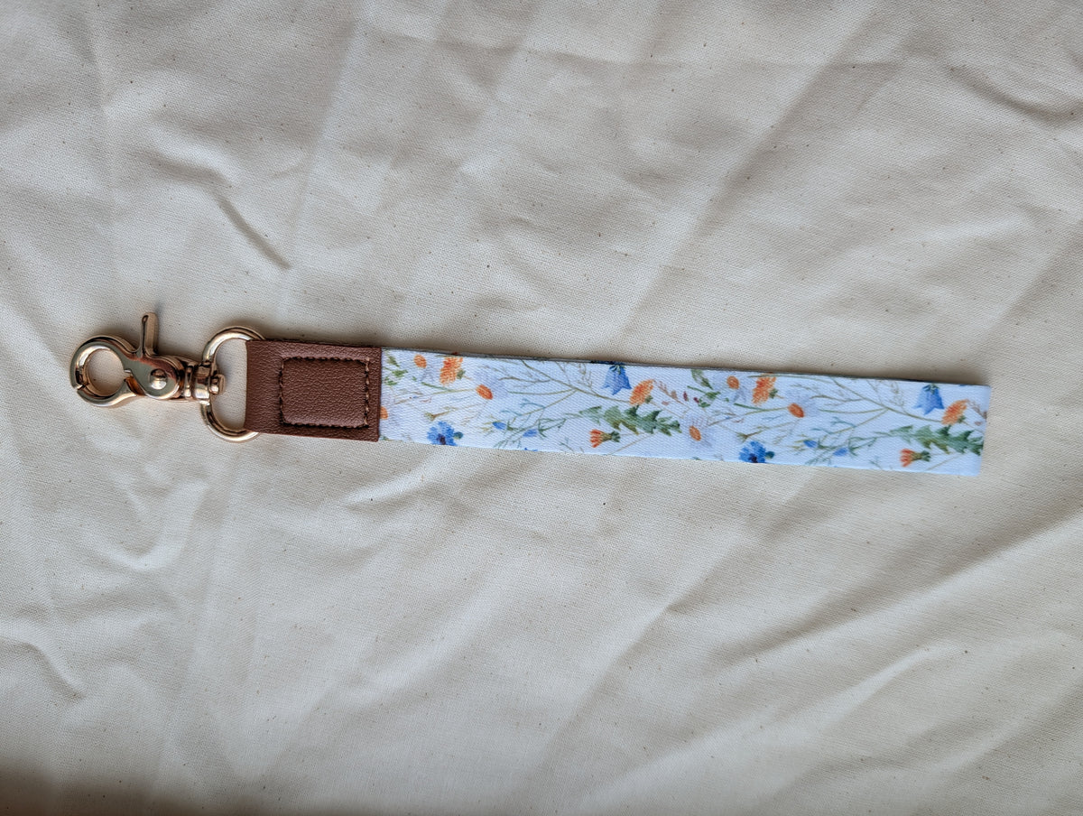 Wristlet - Add-on for Distaffs and Yarn Holders